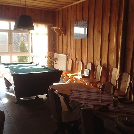 Club Torony Hotel Bagian luar foto